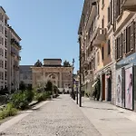 Stayeasy Corso Como 9 - Attic Studio Apartment